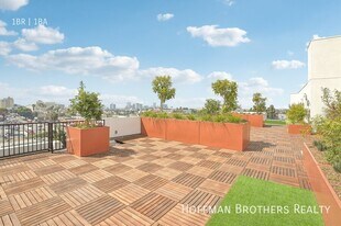 224 N Alvarado St in Los Angeles, CA - Building Photo