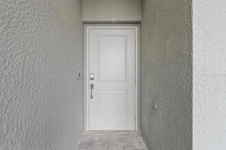 12440 Wellen Golf St, Unit 104 in Venice, FL - Building Photo - Building Photo