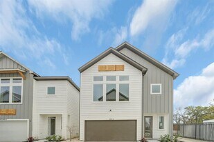 5904 Gardendale Dr in Houston, TX - Building Photo