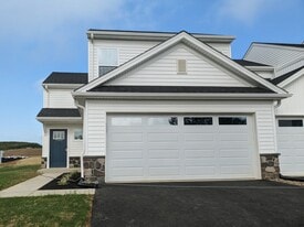 The Pond in Middletown, PA - Building Photo