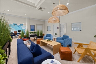 The Park at Positano in Ft. Myers, FL - Foto de edificio - Building Photo