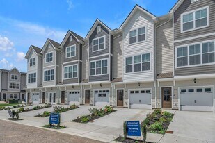 1206 Harper Lndg in Chapel Hill, TN - Building Photo