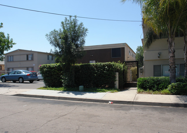 4376 Rosebud Ln in La Mesa, CA - Building Photo - Building Photo