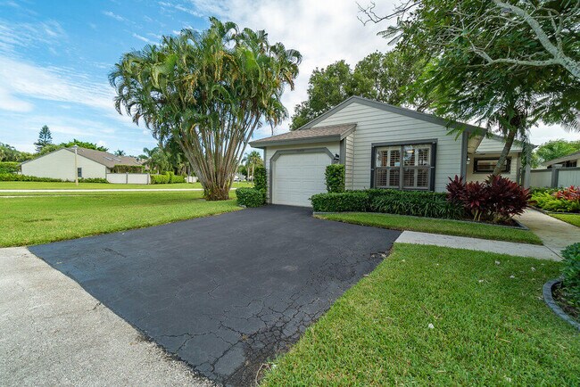 property at 13335 Bedford Mews Ct
