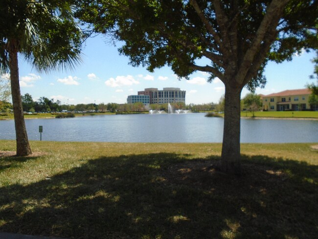 9800 Quinta Artesa Way in Ft. Myers, FL - Building Photo - Building Photo