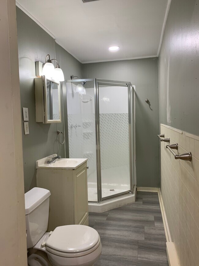 379 Cambridge St Apartments and Nearby Worcester Apartments For Rent Worcester, MA