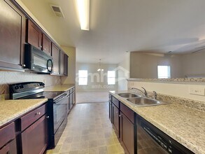 1302 Lock Heath Trail SE in Lawrenceville, GA - Building Photo - Building Photo