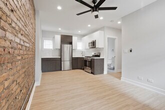 7740 N Eastlake Terrace in Chicago, IL - Building Photo - Building Photo