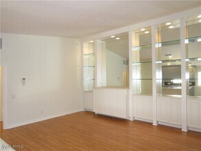 4235 Redonda Ln in Naples, FL - Building Photo - Building Photo