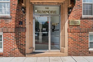 833 Summer St in Stamford, CT - Building Photo