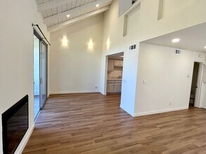 140 Coop St in Encinitas, CA - Building Photo - Building Photo