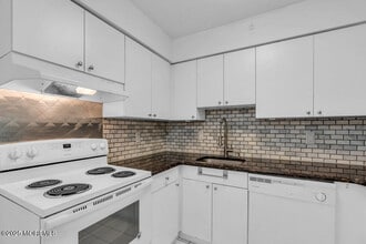 1320 NJ-71 in Belmar, NJ - Building Photo - Building Photo