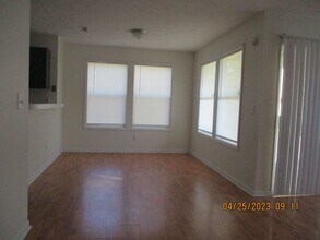 1014 Brookhollow Dr in Fayetteville, NC - Building Photo - Building Photo