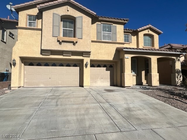 120 Vitale Ave in Henderson, NV - Building Photo