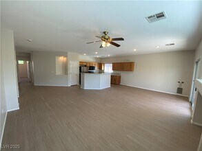 2754 Grande Valley Dr in Las Vegas, NV - Building Photo - Building Photo