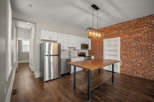 property at 1017 Ann Ave