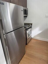 180 NE 71st St in Miami, FL - Building Photo - Building Photo