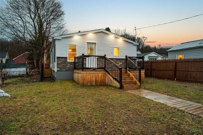 property at 5 Church St