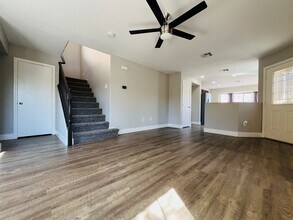 10443 Processor Ct in Las Vegas, NV - Building Photo - Building Photo