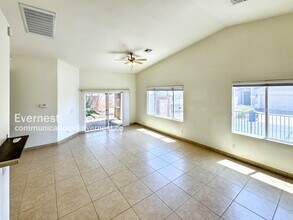 6180 Powdermill St in Las Vegas, NV - Building Photo - Building Photo