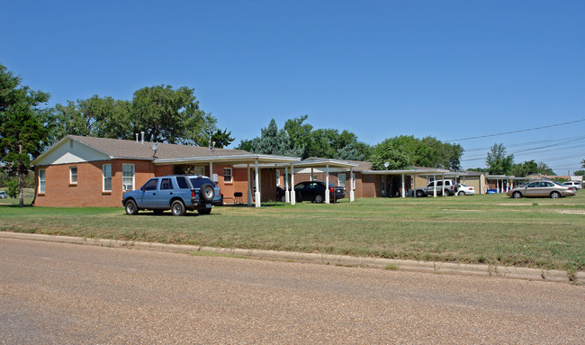 902-912 Vernon St in Plainview, TX - Building Photo - Building Photo