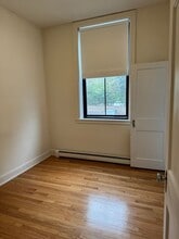 21 1/2 Sherman Ave in Glens Falls, NY - Building Photo - Building Photo