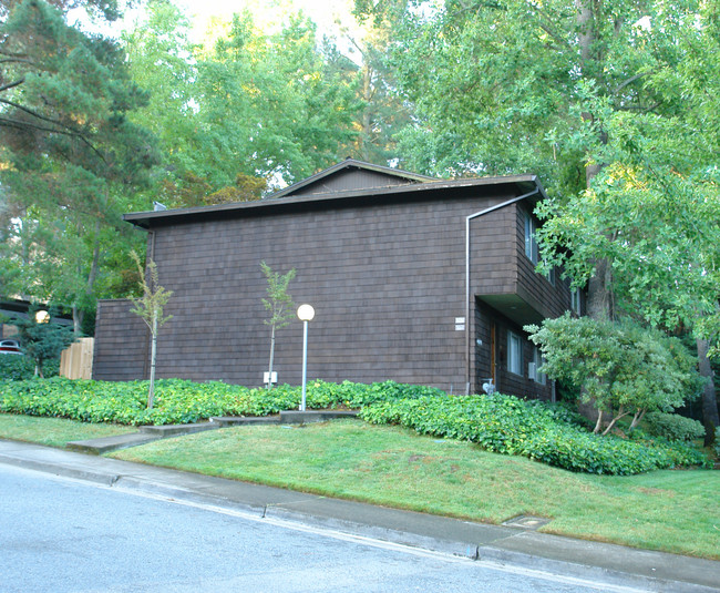 3279-3281 Marlene Dr in Lafayette, CA - Foto de edificio - Building Photo