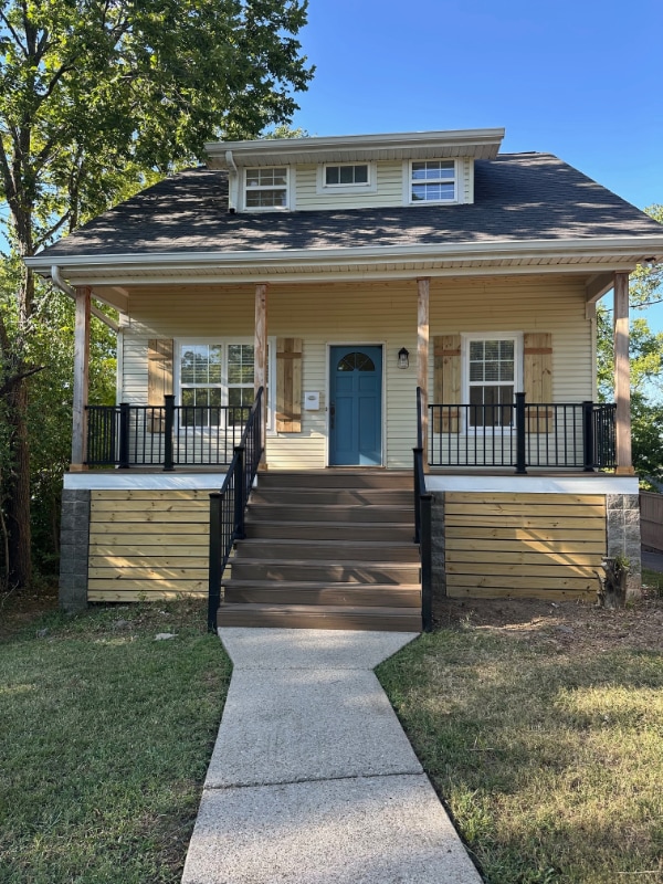 property at 1808B Ashwood Ave