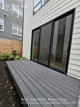 922 16th Ave in Seattle, WA - Building Photo - Building Photo