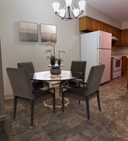 Hickory Hills Apartments in Chittenango, NY - Building Photo