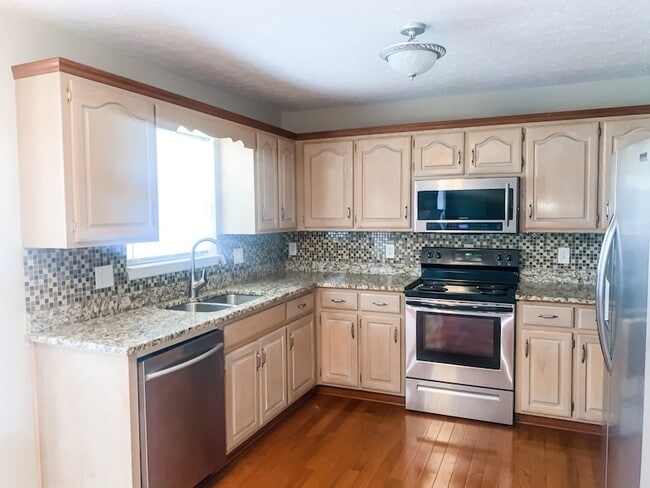 118 Redbud Dr, Unit 831 in Hendersonville, TN - Building Photo - Building Photo