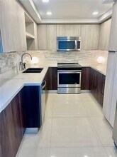 3140 S Ocean Dr in Hallandale Beach, FL - Building Photo - Building Photo