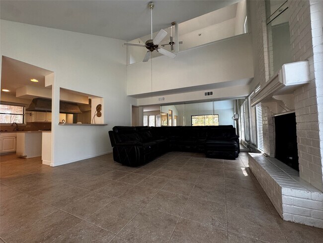 44 Whisper Ln in Spring, TX - Building Photo - Building Photo