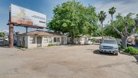 4005 Niles St in Bakersfield, CA - Building Photo - Building Photo