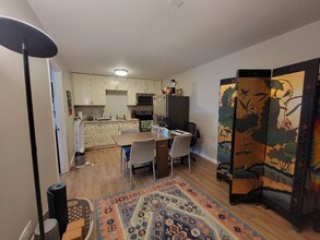 515 Kawainui St, Unit D in Kailua, HI - Building Photo - Building Photo
