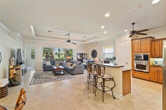 10504 Heritage Bay Blvd in Naples, FL - Building Photo - Building Photo