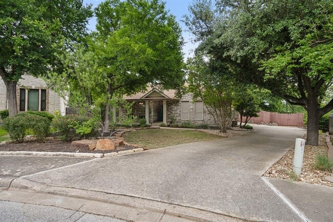 2812 Cascade Falls Dr in Austin, TX - Building Photo - Building Photo