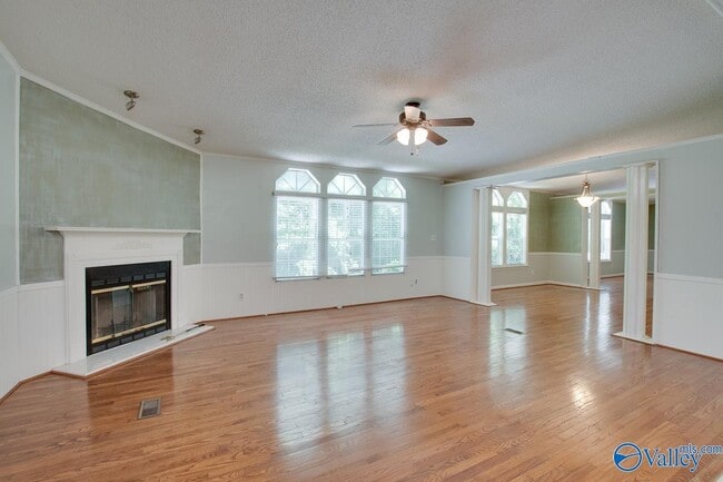 2690 Old Railroad Bed Rd in Harvest, AL - Building Photo - Building Photo