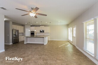 3120 Half Moon Dr in Schertz, TX - Foto de edificio - Building Photo