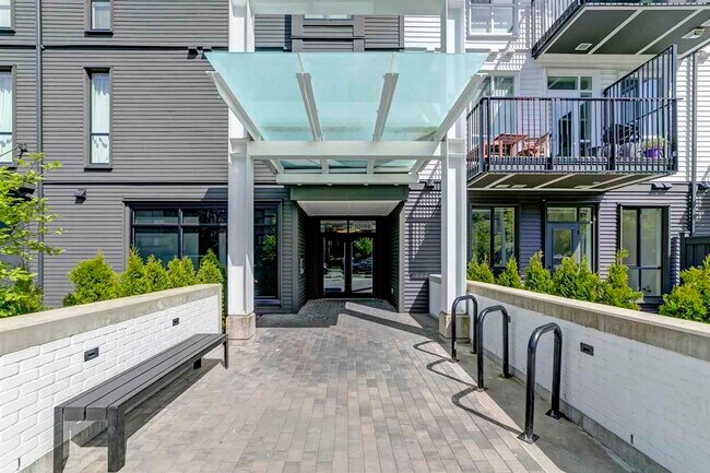 10168-10168 149 St in Surrey, BC - Building Photo - Building Photo