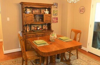 402 Mt Airy Rd in Hardy, VA - Building Photo - Building Photo