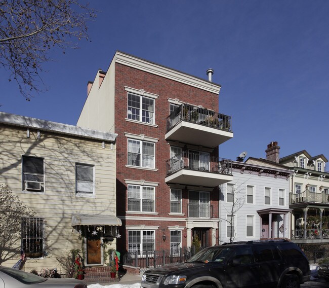 137 Java St