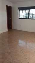 15969 NW 64th Ave in Hialeah, FL - Building Photo - Building Photo