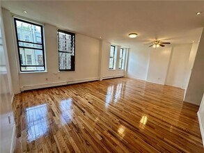 924 Hancock St in Brooklyn, NY - Foto de edificio - Building Photo