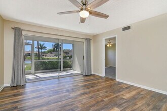 1020 Palm View Dr in Naples, FL - Building Photo - Building Photo