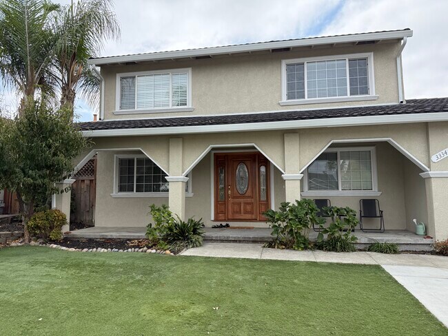 property at 3334 Dias Dr