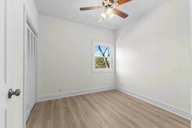 property at 216 Cross Timbers Dr