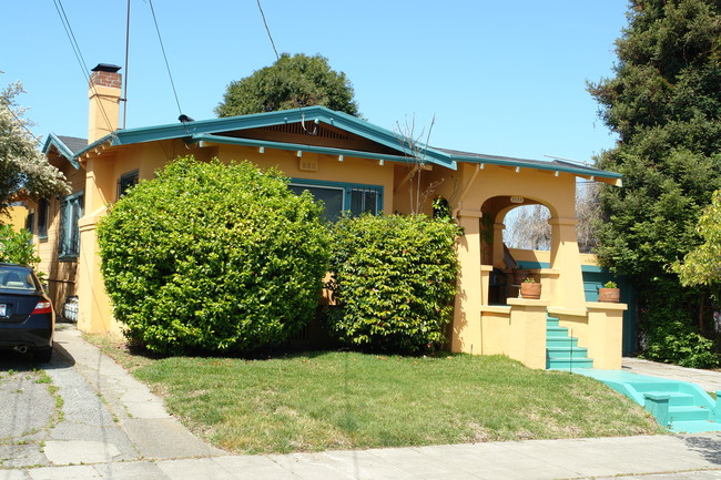 2130 Browning St in Berkeley, CA - Building Photo - Building Photo