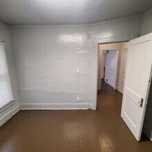 2549 Highland St in Detroit, MI - Building Photo - Building Photo