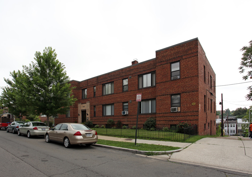 1935 3rd St NE in Washington, DC - Building Photo